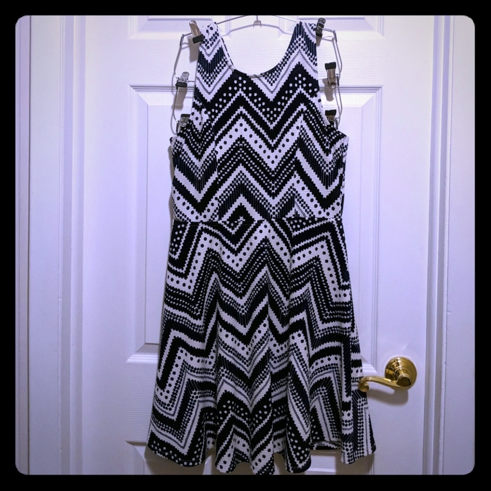 A Line open back dress 👗